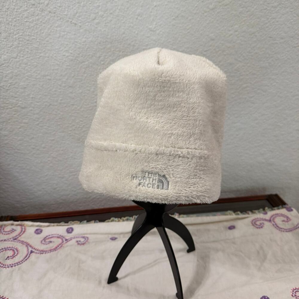 The North Face Fuzzy white beanie hat One Size